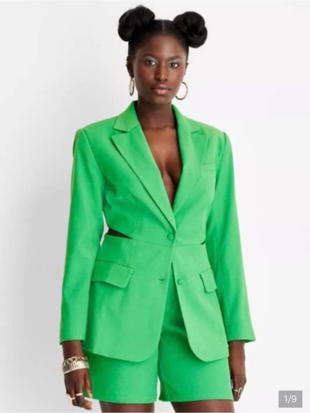 Future Collective Green Cutout
Women's Set Size 20